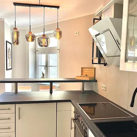 Design Auf 2 Etagen Mit Balkon Nahe Isar & Innenstadt