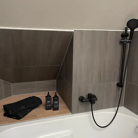 Apartman Design Auf 2 Etagen Mit Balkon Nahe Isar & Innenstadt